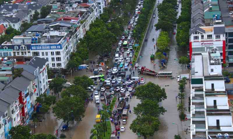 Hà Nội đưa tình trạng mưa ngập, bụi bẩn và ô nhiễm không khí vào tiêu chí xác định giá đất