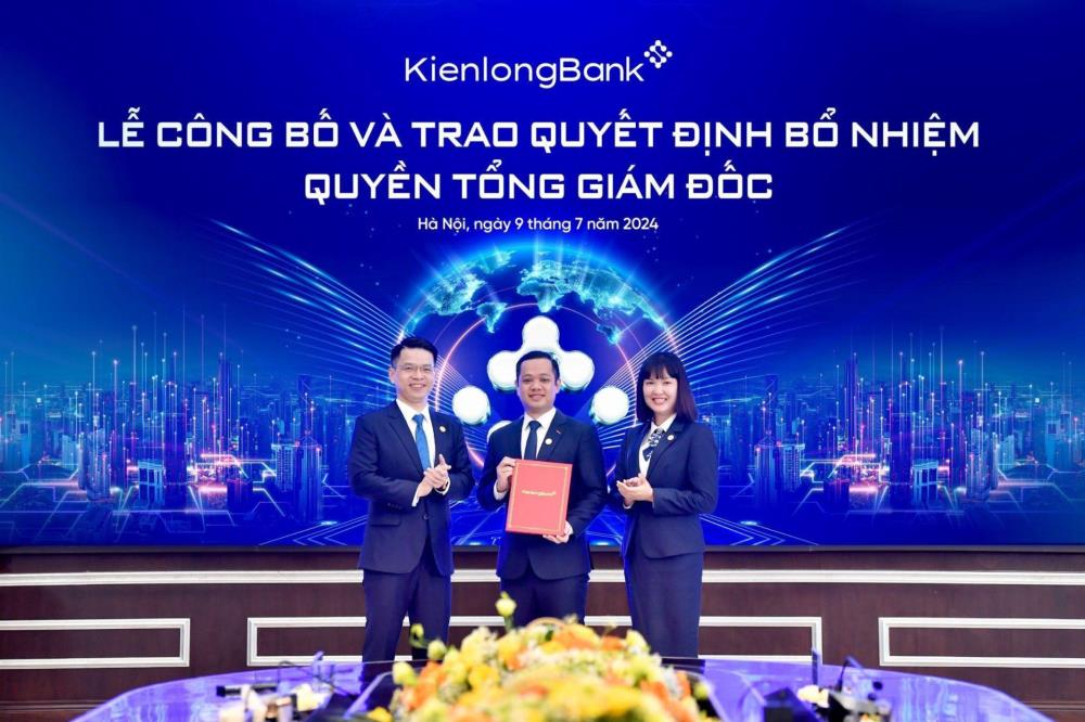 Ông Trần Hồng Minh giữ chức quyền Tổng Giám đốc KienlongBank - ảnh 1