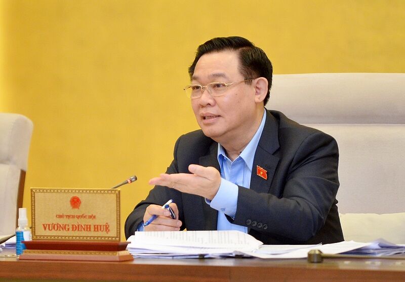 Chủ tịch Hà Nội đề xuất mỗi ô tô có một mã số định danh                                    