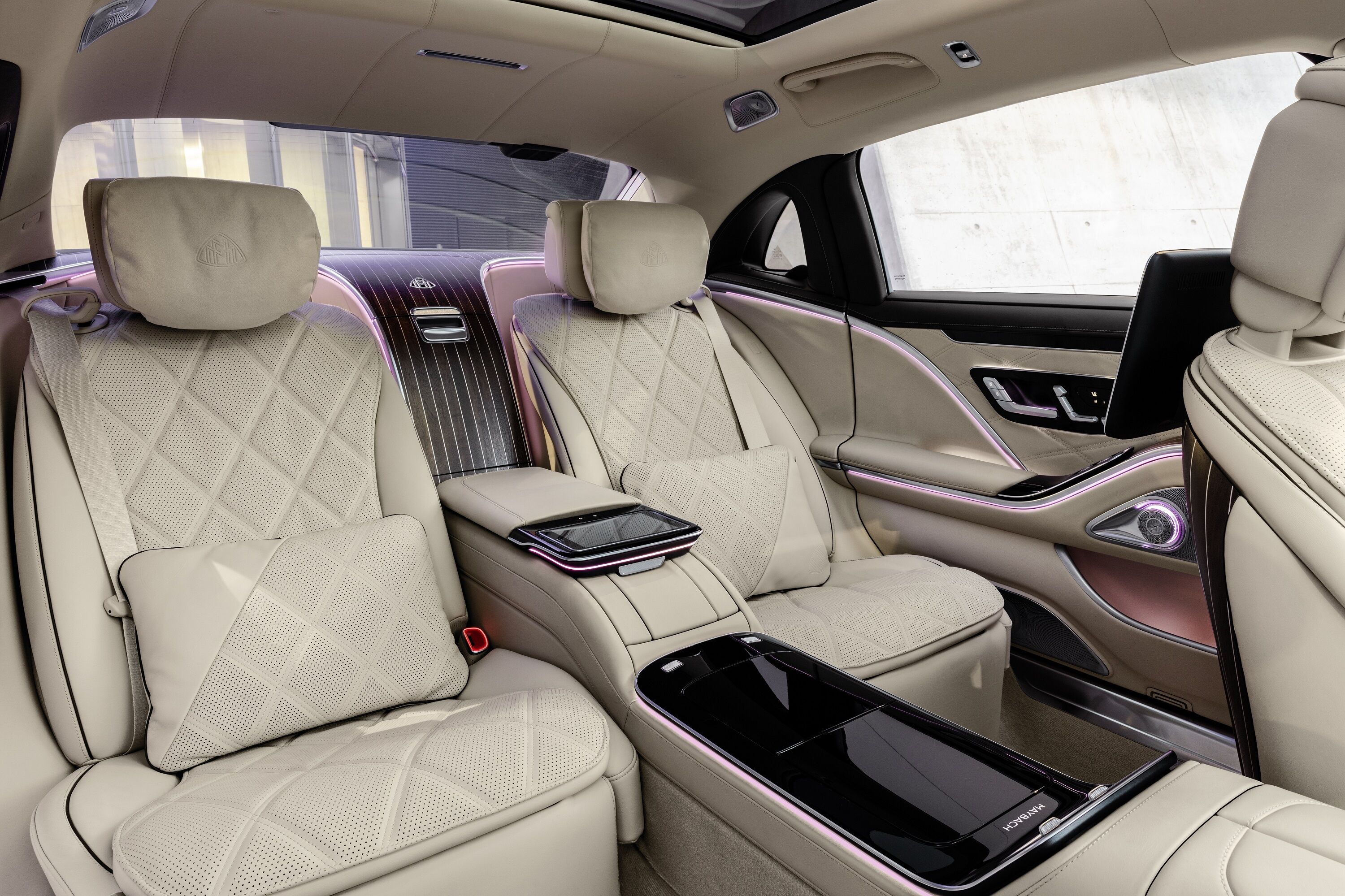 maybach_s_680_4_matic_13_20220810114429.jpg