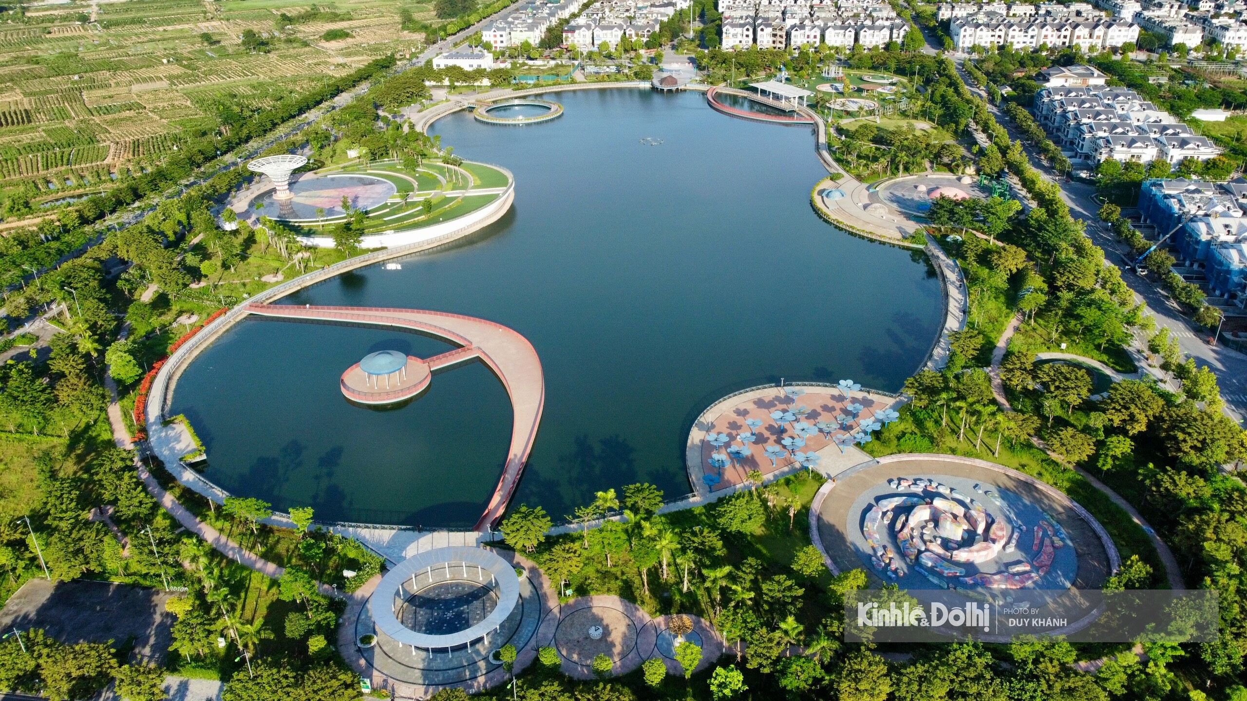 Vẻ đẹp công viên Thiên văn học đầu tiên của Đông Nam Á tại Hà Nội                                    