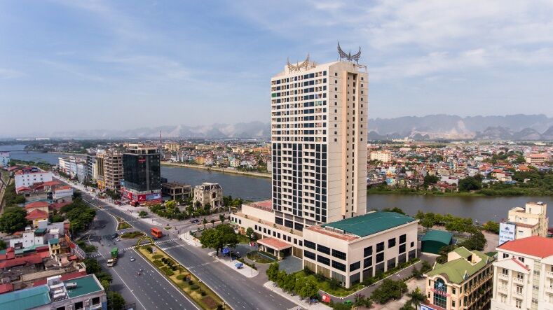 Chuyển UBKTTW xem xét, xử lý các cá nhân vụ tổ hợp khách sạn, căn hộ Mường Thanh                                    