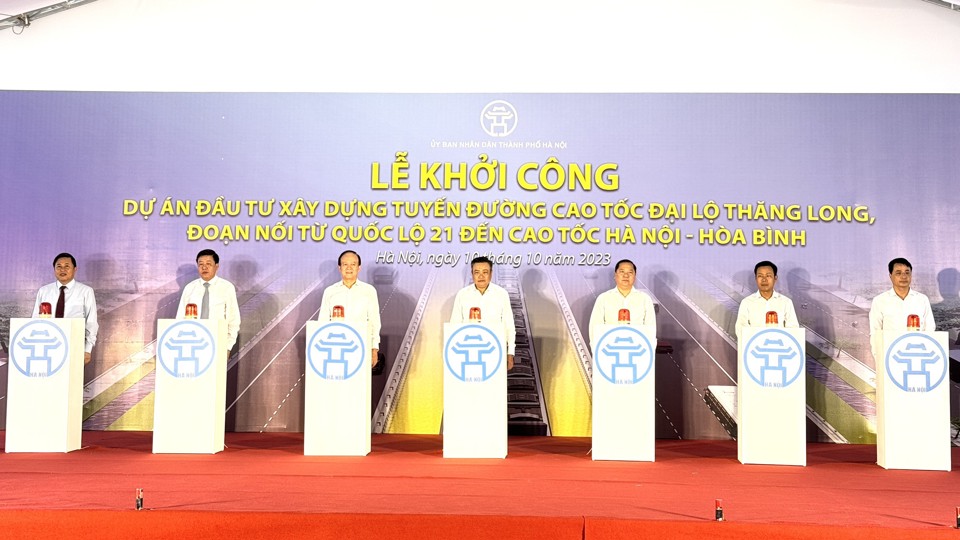 Hà Nội: Khởi công xây dựng dự án tuyến đường cao tốc đại lộ Thăng Long                                    